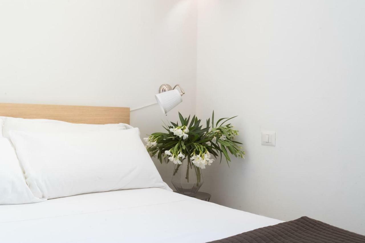 Romantic Pier By Rent All Como Carate Urio Exterior foto